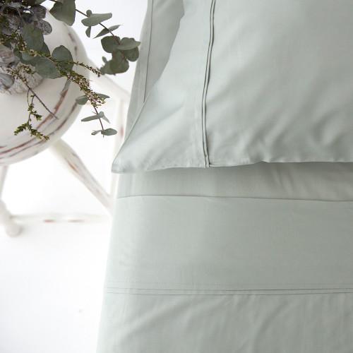 Pistachio Bamboo Pillowcase 2